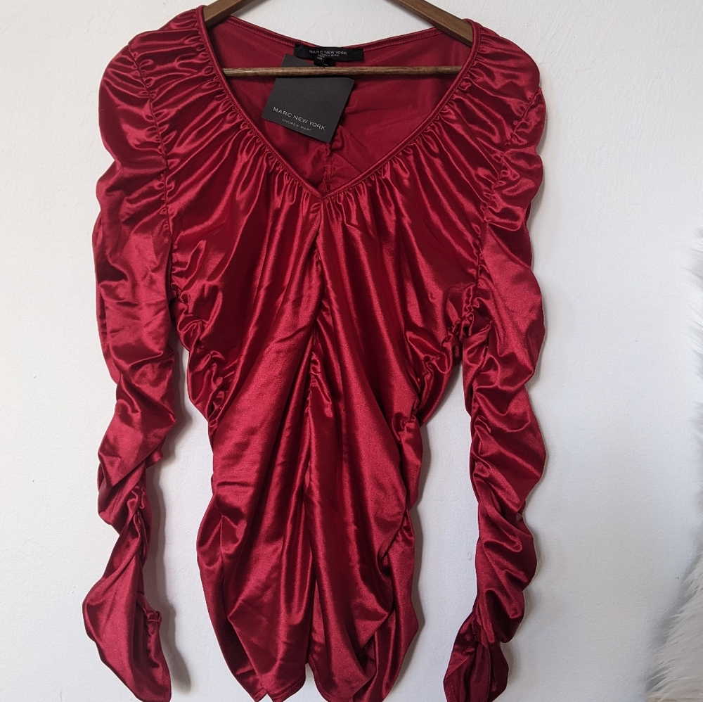 NWT Marc New York Women's Ruched long sleeve satin Blouse size L Red ♥️